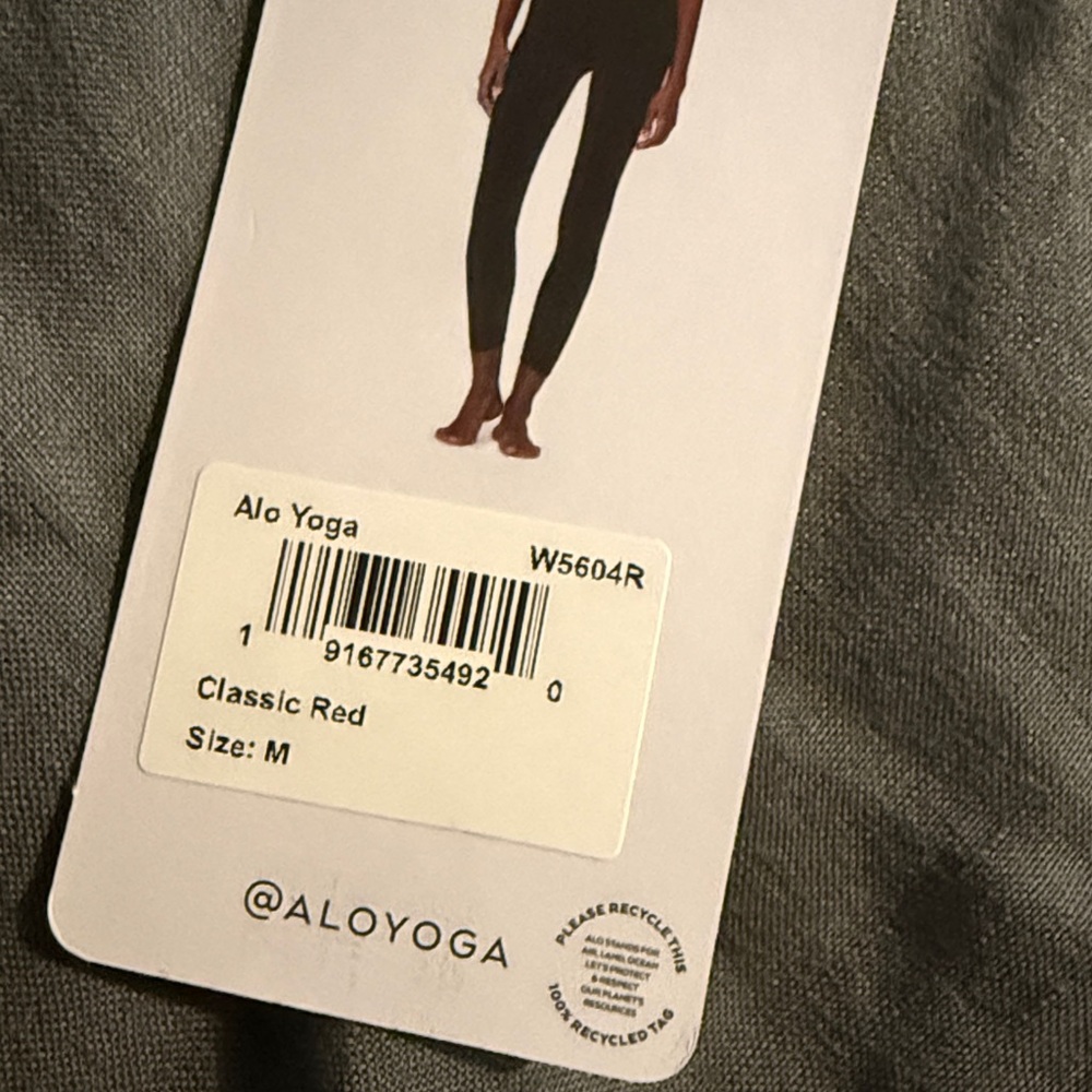 [ALO Yoga] Red Airbrush Leggings - Picture 10 of 10